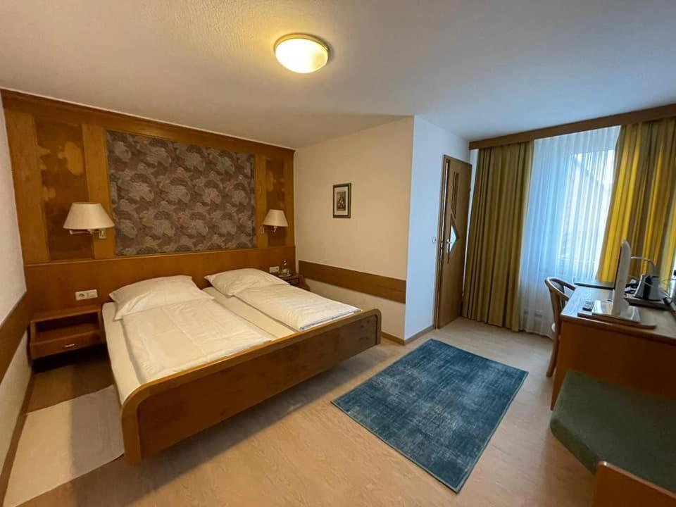 Hotel Wuerttemberger Hof Garni Роттенбург Экстерьер фото